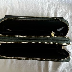 Leather wristlet